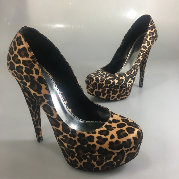 bebe 8M Animal Print Platform Stiletto Heels - Picture 1 of 6